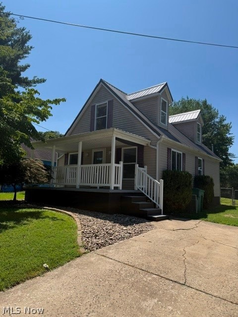 1318 19th Street, Vienna, WV - Photo 2