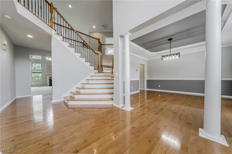 38691 Amberwood Drive, Avon, OH - Photo 3
