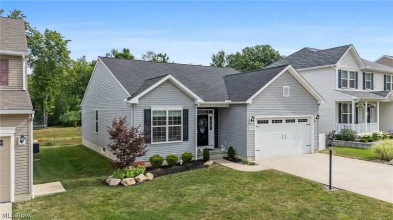 3725 East Boulevard, Aurora, OH - Photo 2