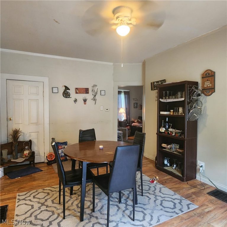 7201 Bloomfield Road, Cambridge, OH - Photo 3