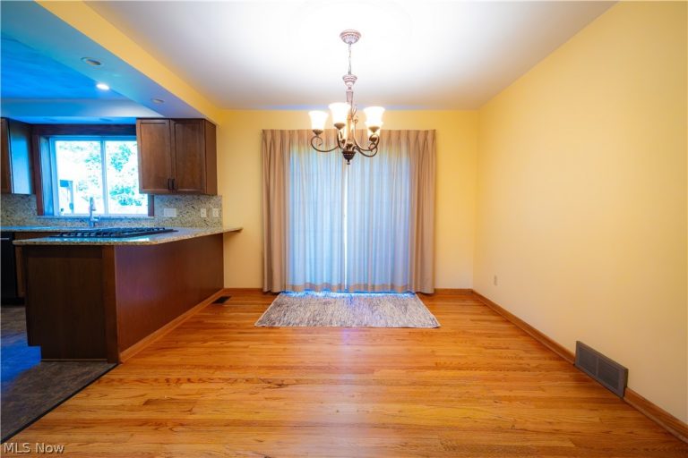 5 Lee Drive, Poland, OH - Photo 6
