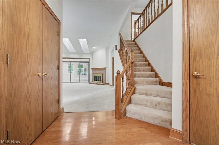 1166 Inverness Lane #100, Stow, OH - Photo 6