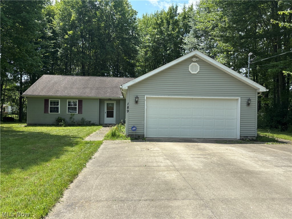 189 Ashtabula Point, Roaming Shores, OH