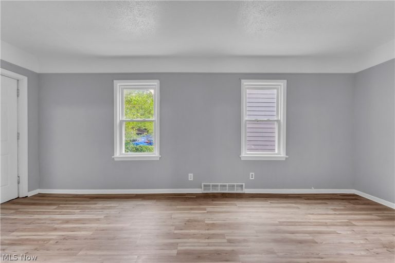 2115 Dowd Avenue #2/DN Rear, Lakewood, OH - Photo 5