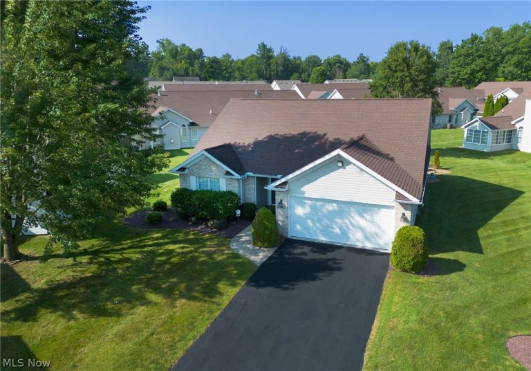 7846 Walnut Street, Boardman, OH - Photo 2