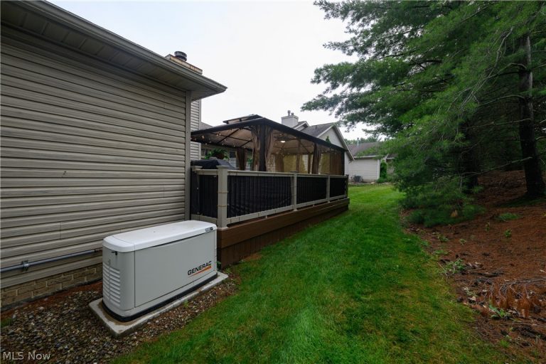 598 Saguaro Place, Barberton, OH - Photo 3