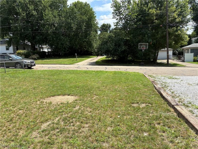 491 Taft Avenue, Barberton, OH - Photo 2