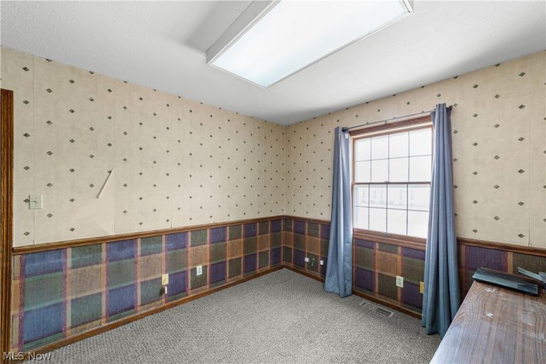 531 Smith Road, Medina, OH - Photo 5