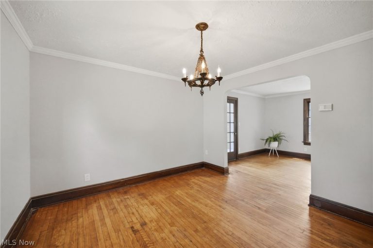 396 214th Street, Euclid, OH - Photo 8