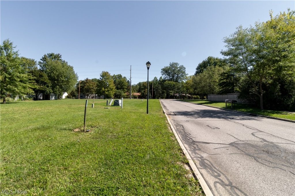 V/L Spruce Drive, Oberlin, OH