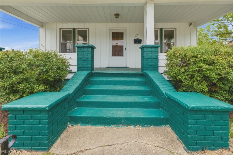 2155 2nd Street, Canton, OH - Photo 8
