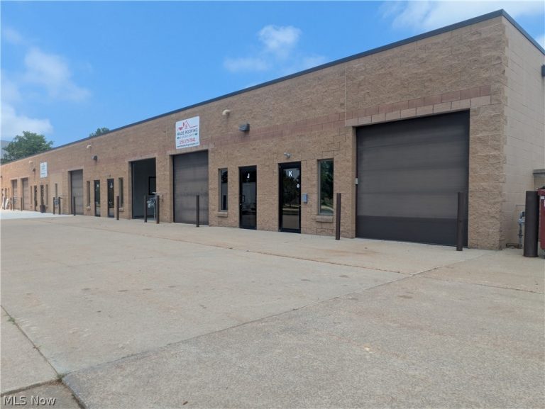 9010 Tyler Boulevard, Mentor, OH - Photo 3