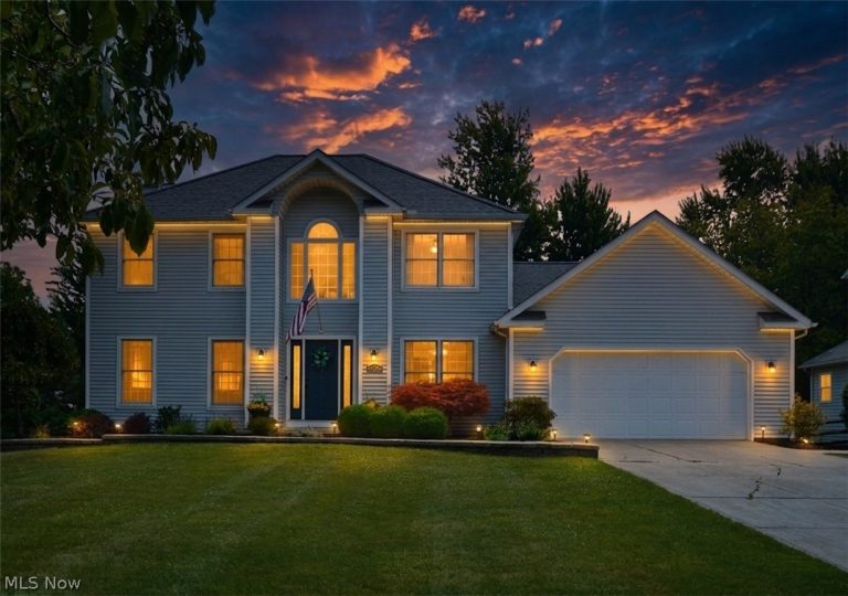 6829 Camelot Drive, Mentor, OH - Photo 4