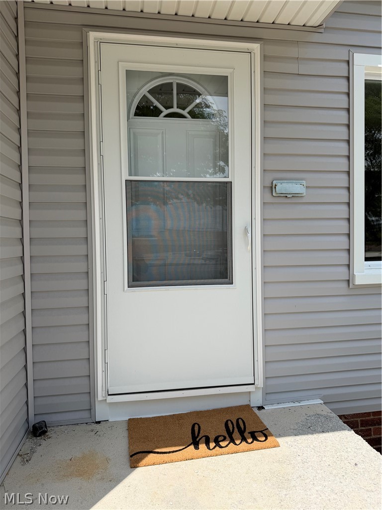 21419 Libby Road, Maple Heights, OH - Photo 4