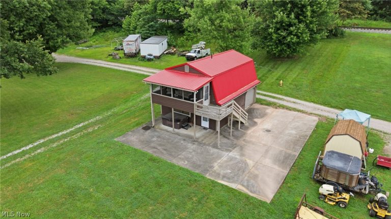 505 Ohio River Road, Parkersburg, WV - Photo 3