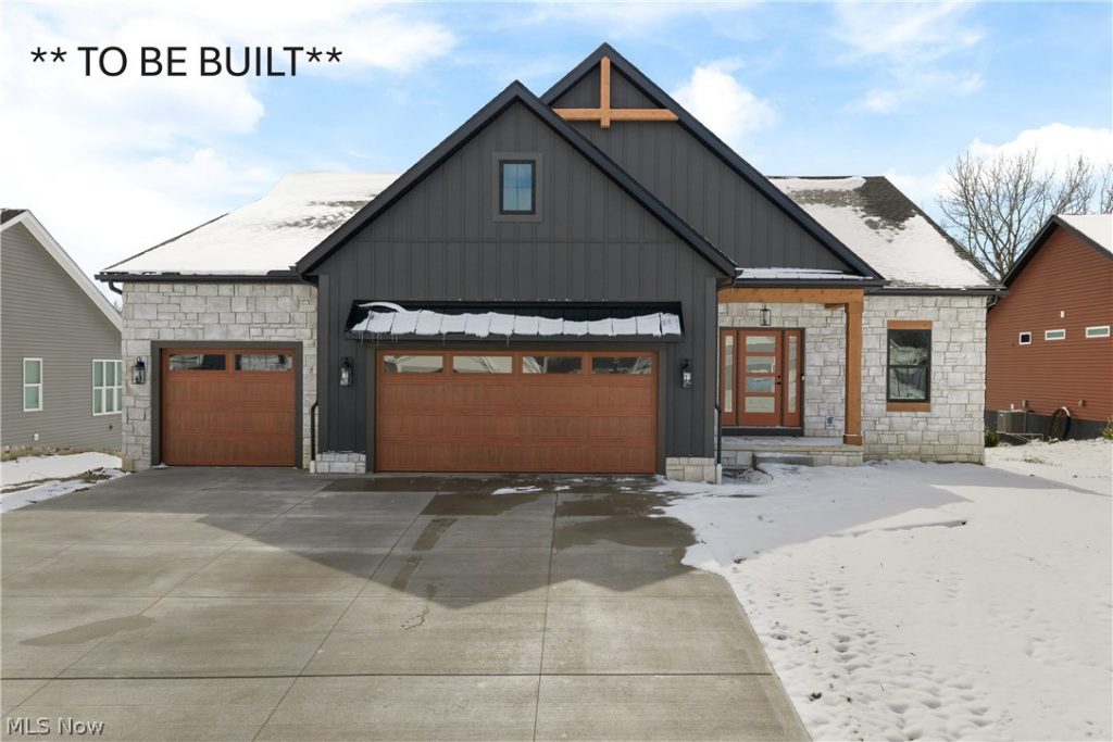 3672 Kenway Boulevard, Green, OH