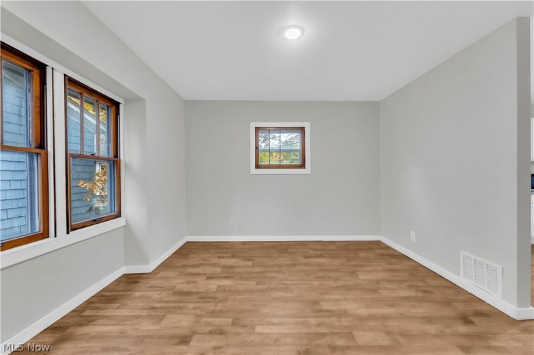 485 Archwood Avenue, Akron, OH - Photo 8