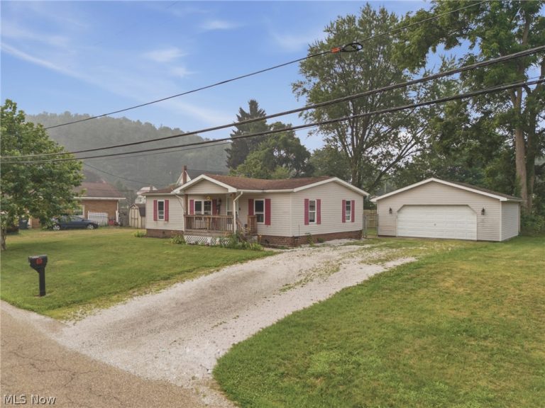 862 Grant Boulevard, Minerva, OH - Photo 2