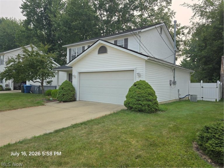 6400 Monroe Lane, North Ridgeville, OH - Photo 3