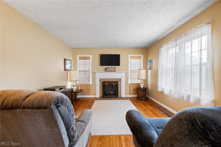 1722 39th Street, Canton, OH - Photo 4