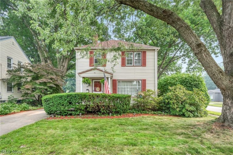 86 Washington Avenue, Cuyahoga Falls, OH - Photo 2