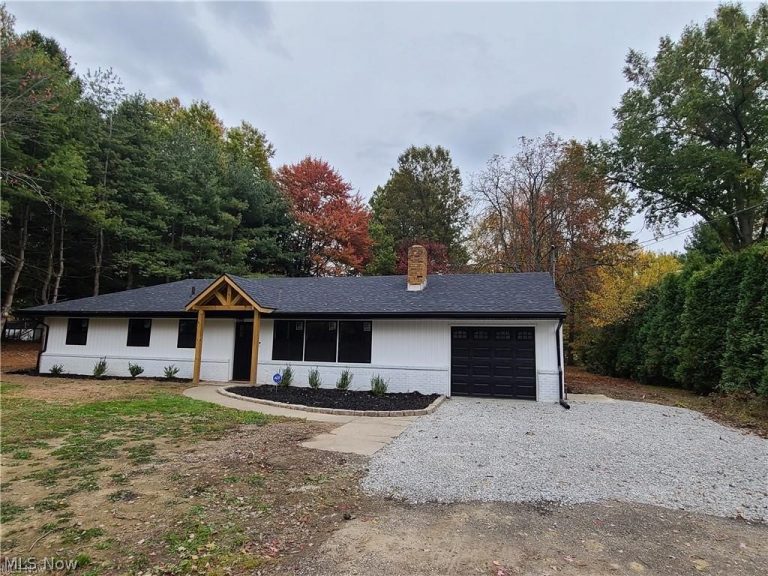 3116 Ridgehill Avenue, Alliance, OH, 44601