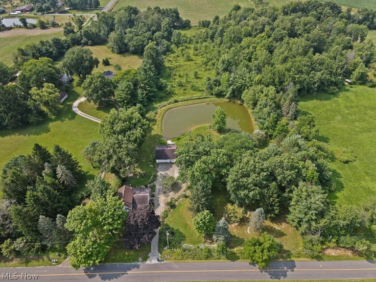 850 Wilbur Road, Medina, OH - Photo 3