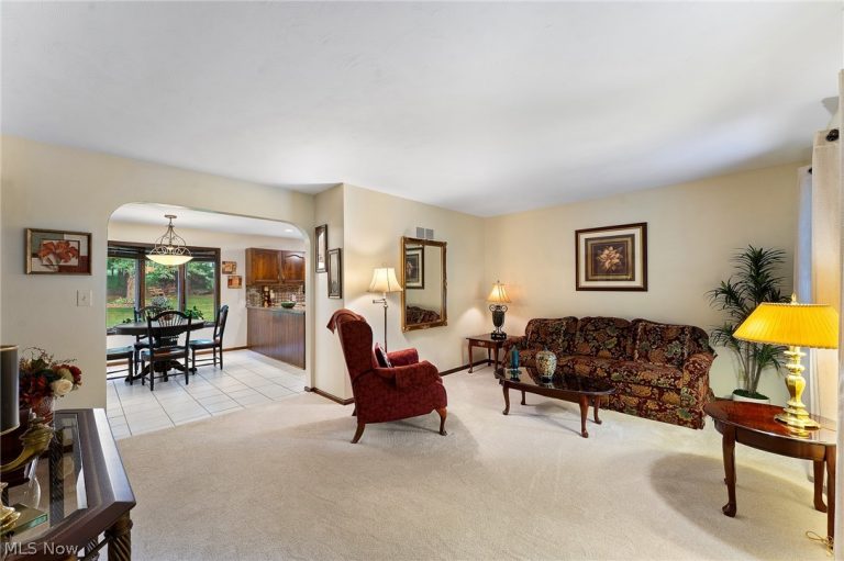 7617 Locust Lane, Poland, OH - Photo 3
