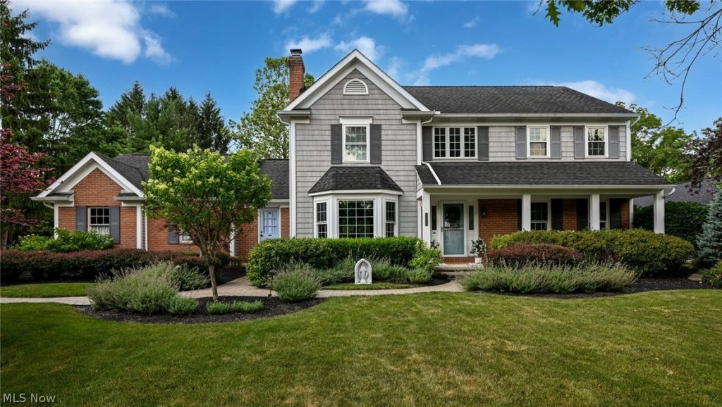 7956 Orianna Street, Brecksville, OH