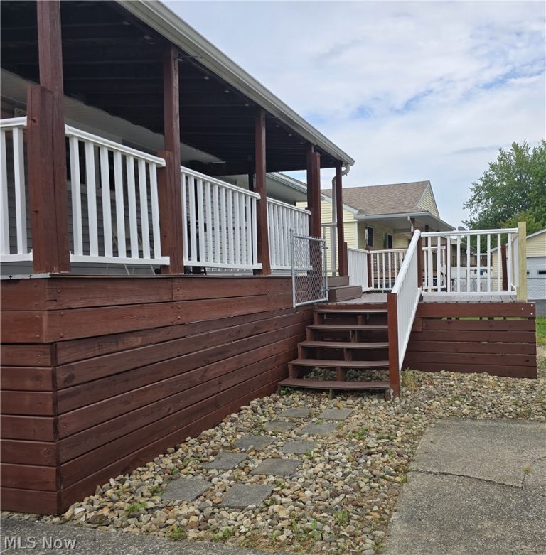 610 Notre Dame Avenue, Youngstown, OH - Photo 4