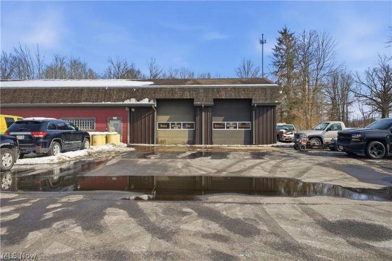 792 Youngstown Kingsville, Vienna, OH, 44473