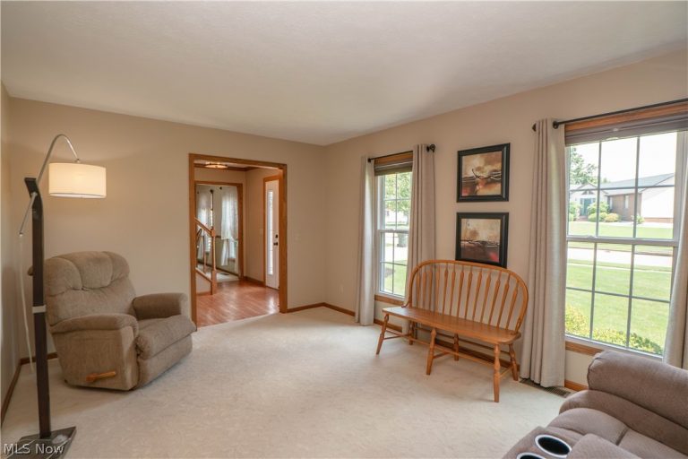 1631 Horizon Drive, Louisville, OH - Photo 8