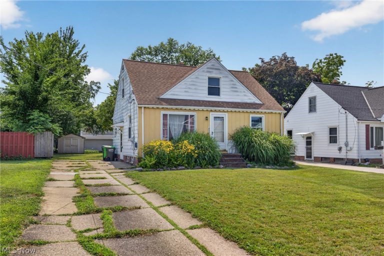 1802 Lincoln Road, Wickliffe, OH - Photo 4
