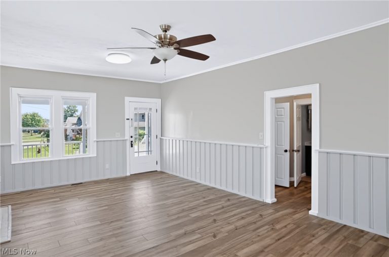 1418 Hocking Road, Belpre, OH - Photo 4