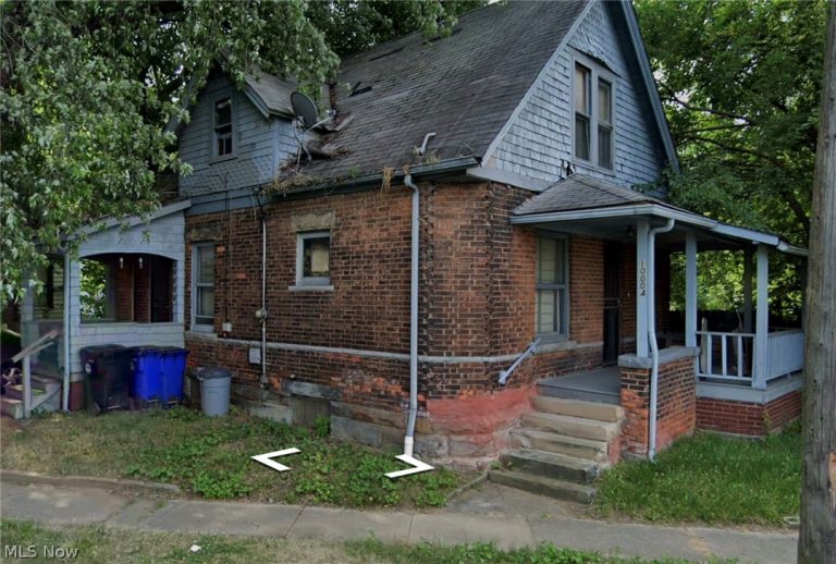 10004 Elk Avenue, Cleveland, OH, 44108