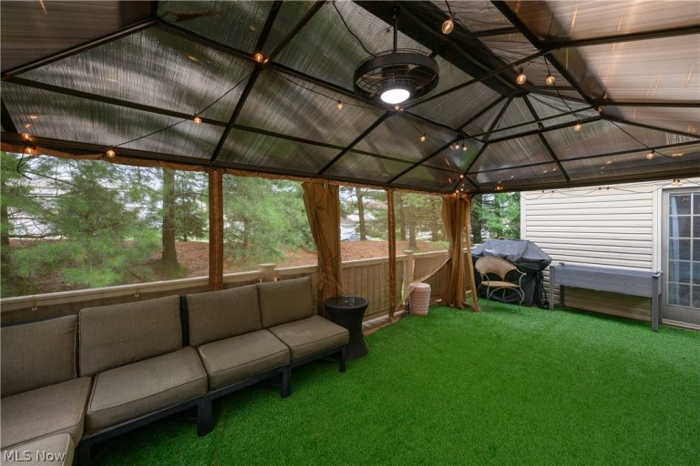 598 Saguaro Place, Barberton, OH - Photo 5