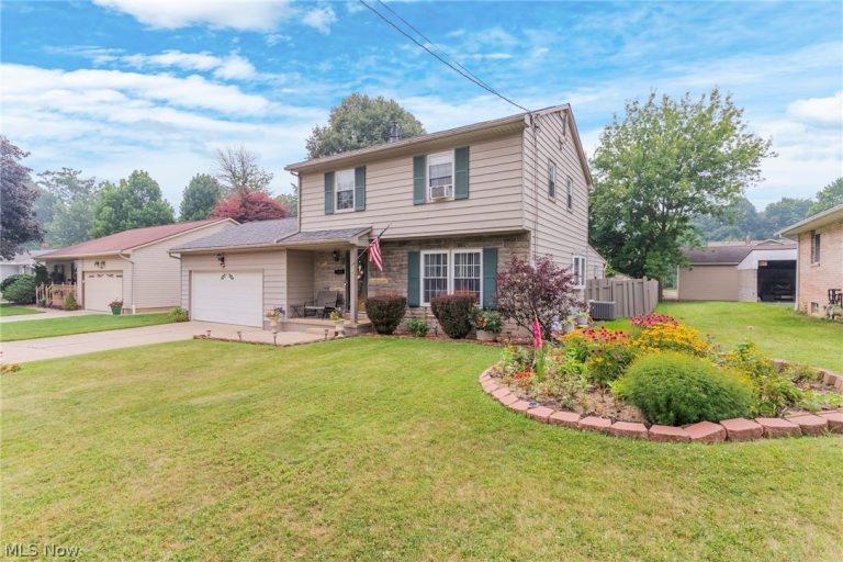 142 Navarre Avenue, Austintown, OH - Photo 3