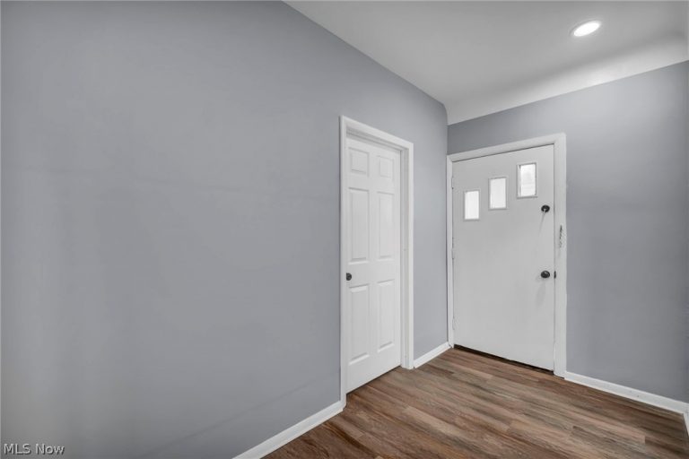 15607 Saranac Road, Cleveland, OH - Photo 4