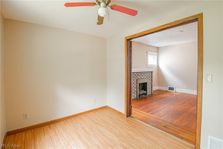 665 Thayer Street, Akron, OH - Photo 8