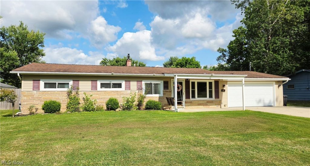 1995 Hathaway Drive, Brunswick, OH
