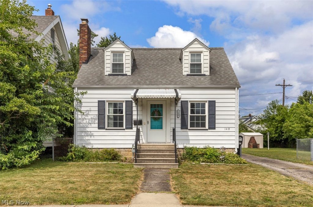 148 Brandtson Avenue, Elyria, OH
