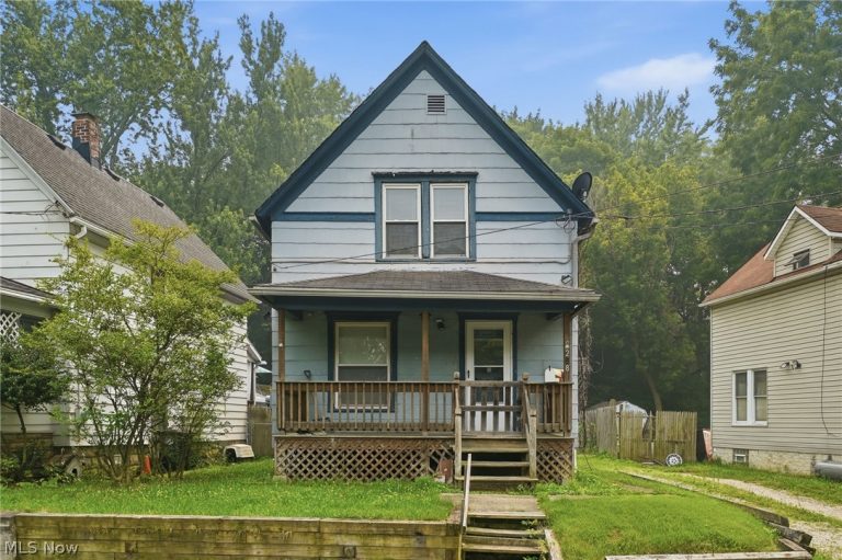 268 Adams Street, Akron, OH, 44304