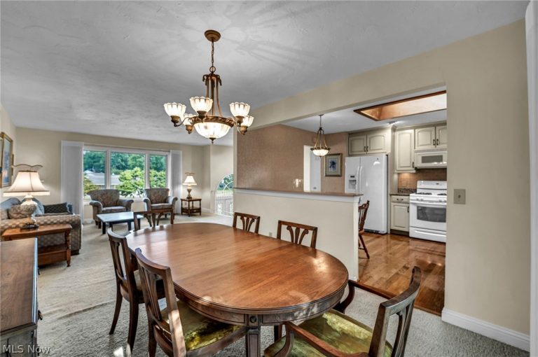 5669 Marble Lane, Willoughby, OH - Photo 6