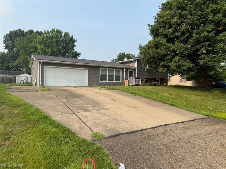 5364 Pisces Street, Canton, OH, 44706