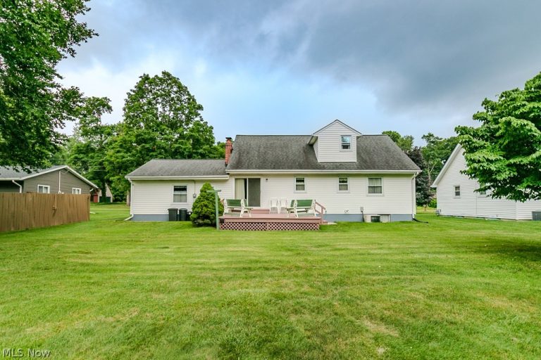 7973 Brichford Road, Mentor, OH - Photo 5