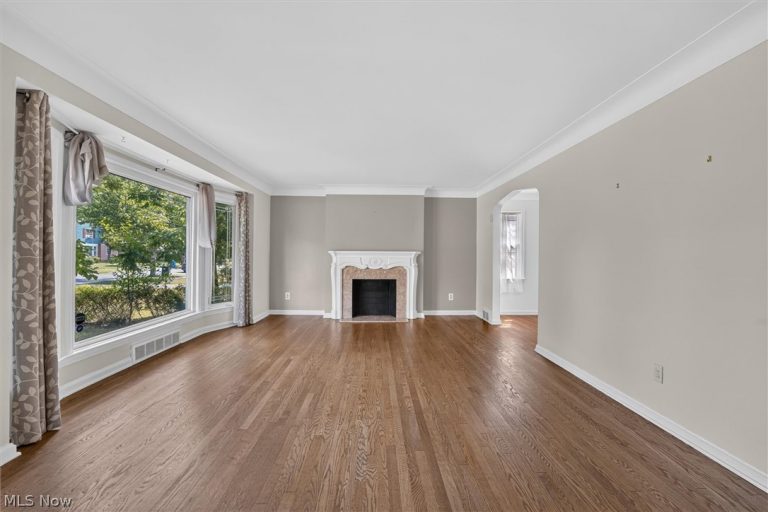 3862 Silsby Road, University Heights, OH - Photo 5