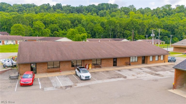 68200 Belmont Avenue, Bridgeport, OH, 43912