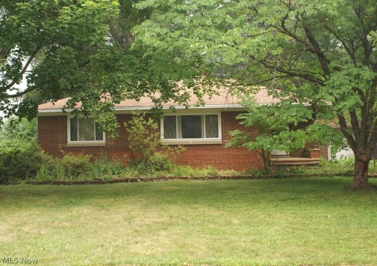24140 Gessner Road, North Olmsted, OH, 44070
