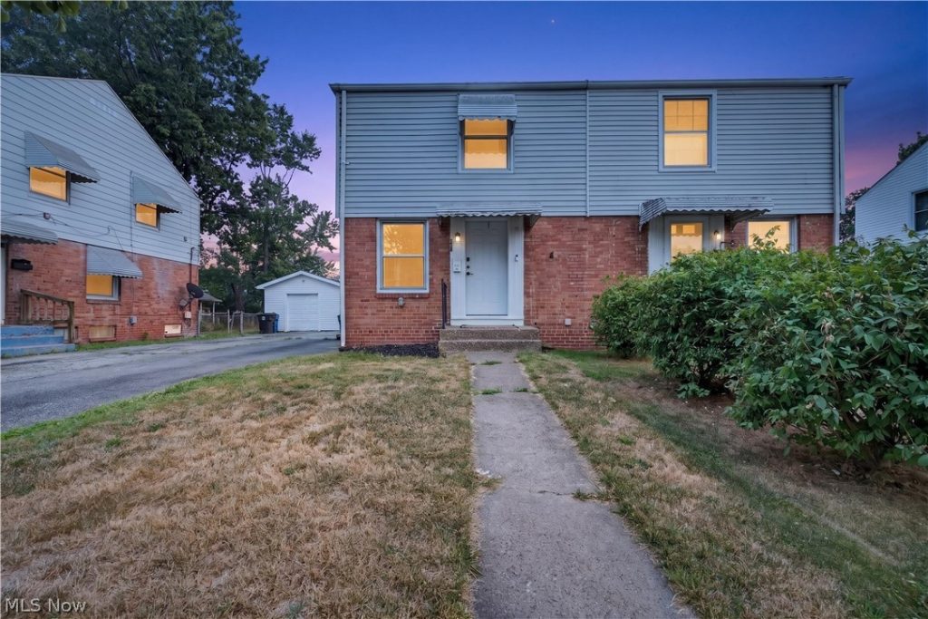 14227 Tuckahoe Avenue, Cleveland, OH