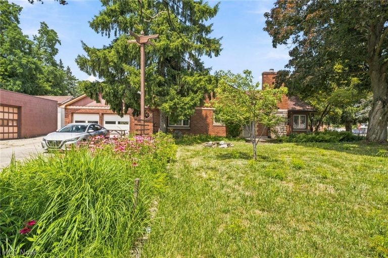 7 Birch Avenue, Northfield, OH - Photo 2